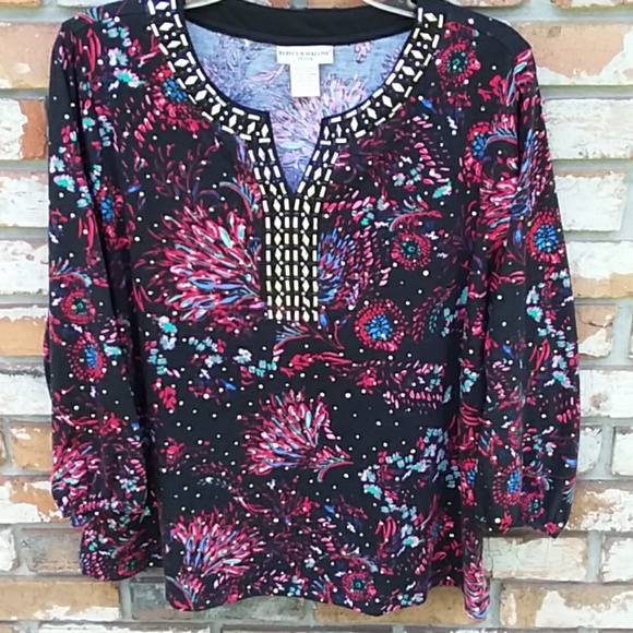 Rebecca Malone Tops - Petite Sparkly Ladies Top w/Silver Neckline